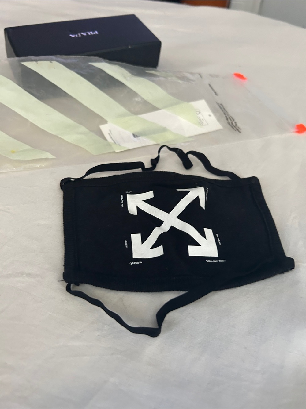 Off-White Black Cotton Face Mask with White Arrow Logo